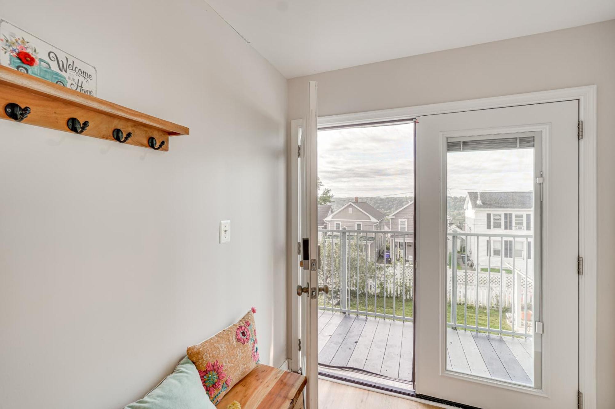 Epic Brunswick Apartment, Deck With Private Hot Tub! Экстерьер фото
